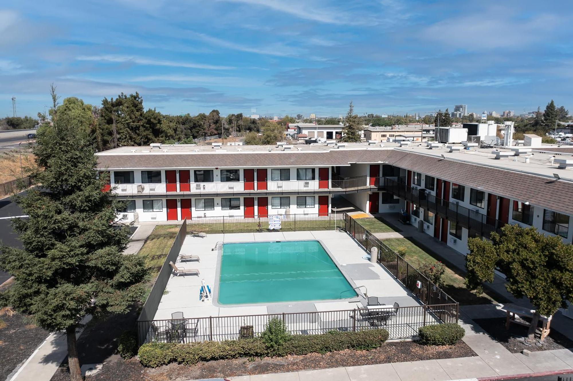 Econo Lodge Stockton Near I-5 Fairgrounds Екстериор снимка