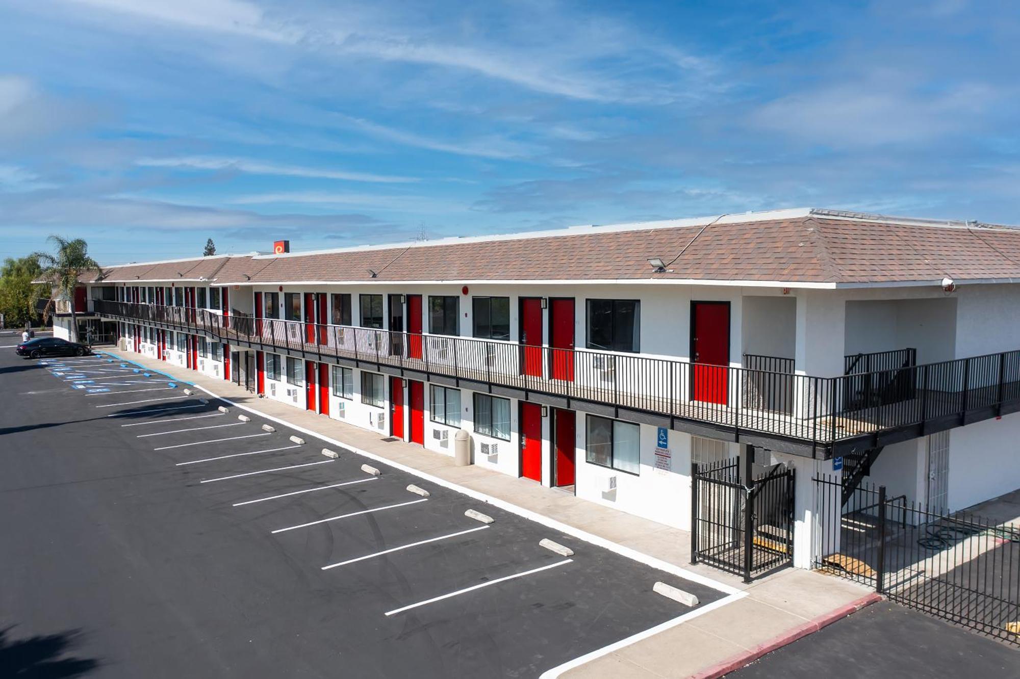 Econo Lodge Stockton Near I-5 Fairgrounds Екстериор снимка