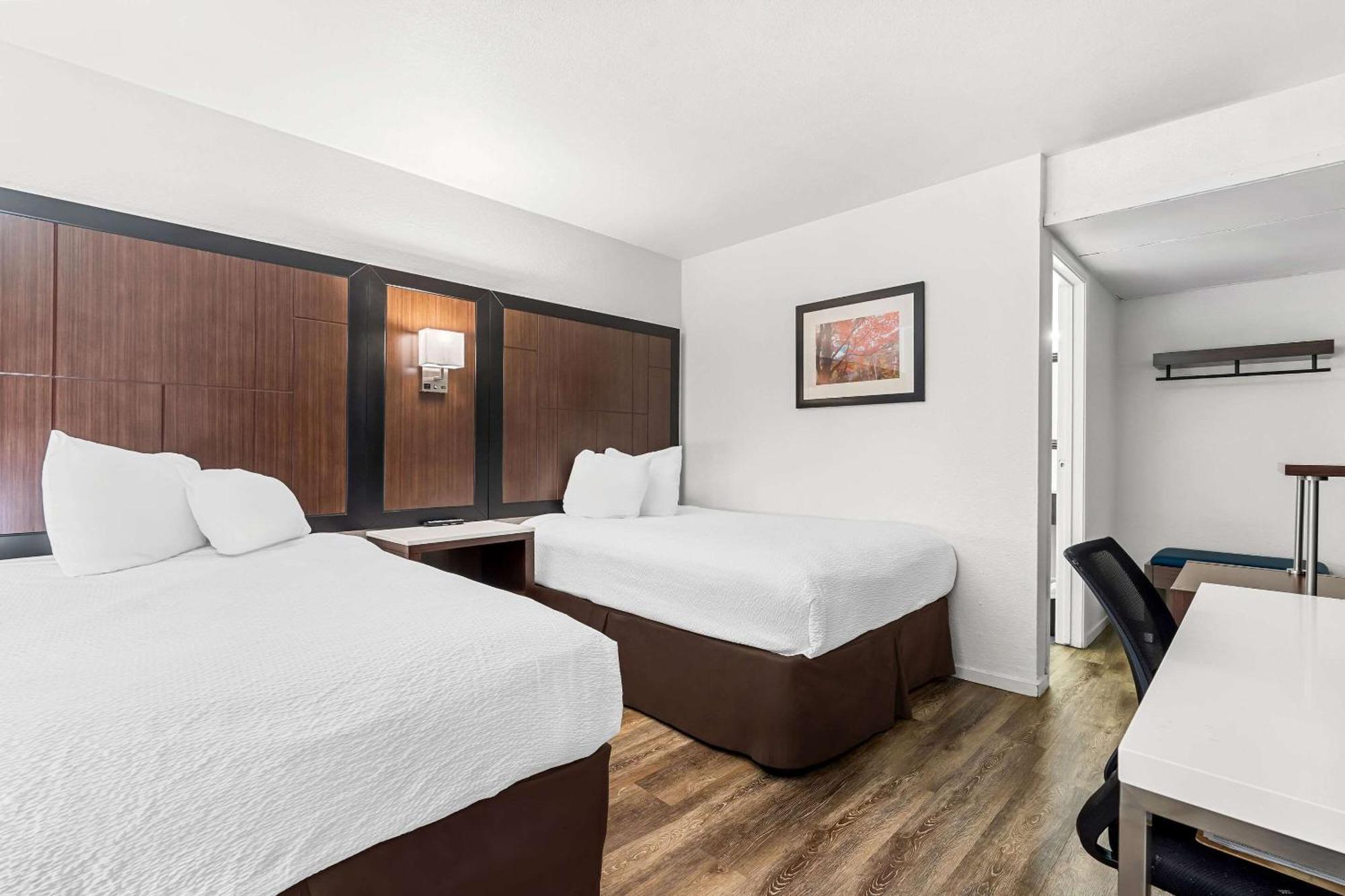Econo Lodge Stockton Near I-5 Fairgrounds Екстериор снимка